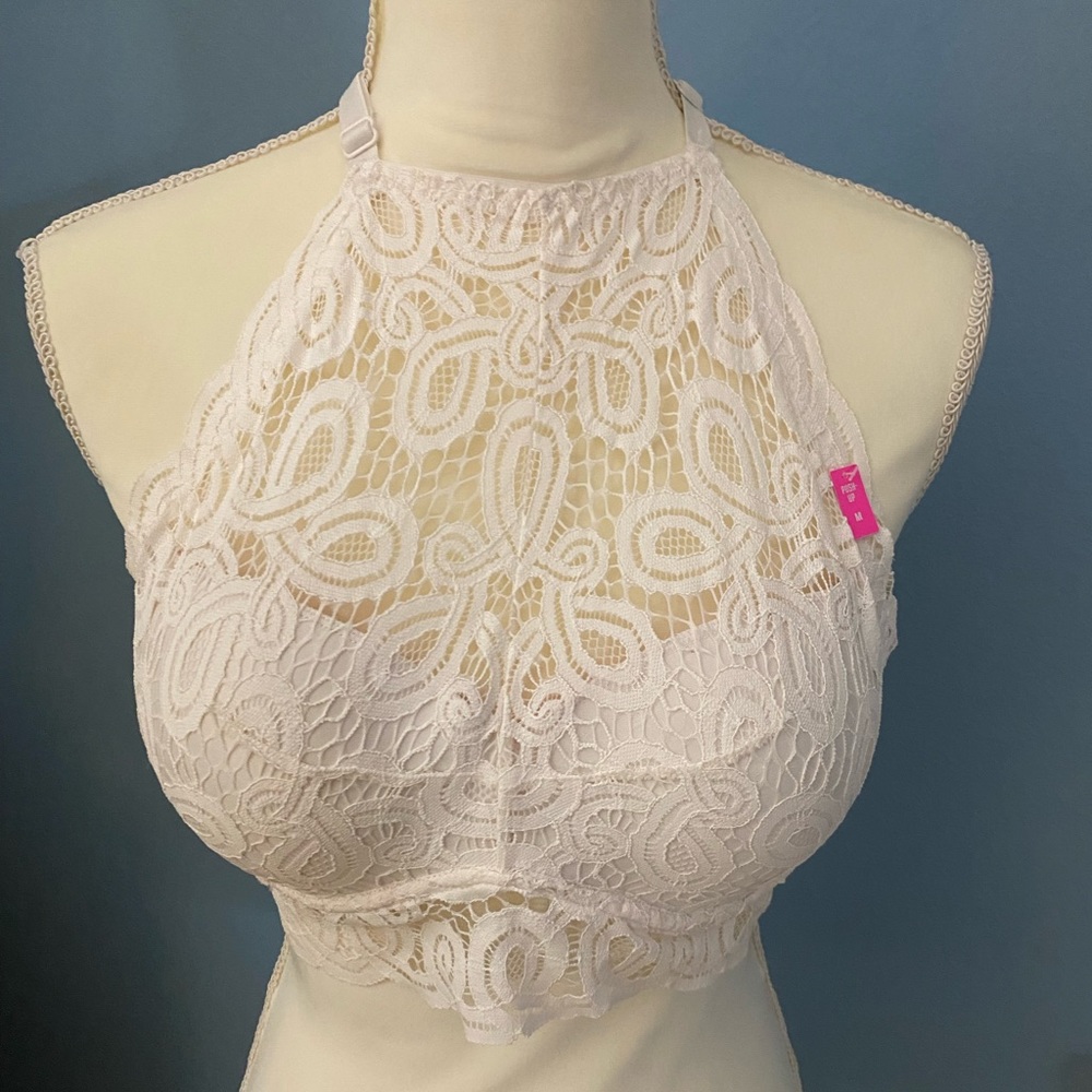 Pink Victoria’s Secret push up bra medium new with tags white lace